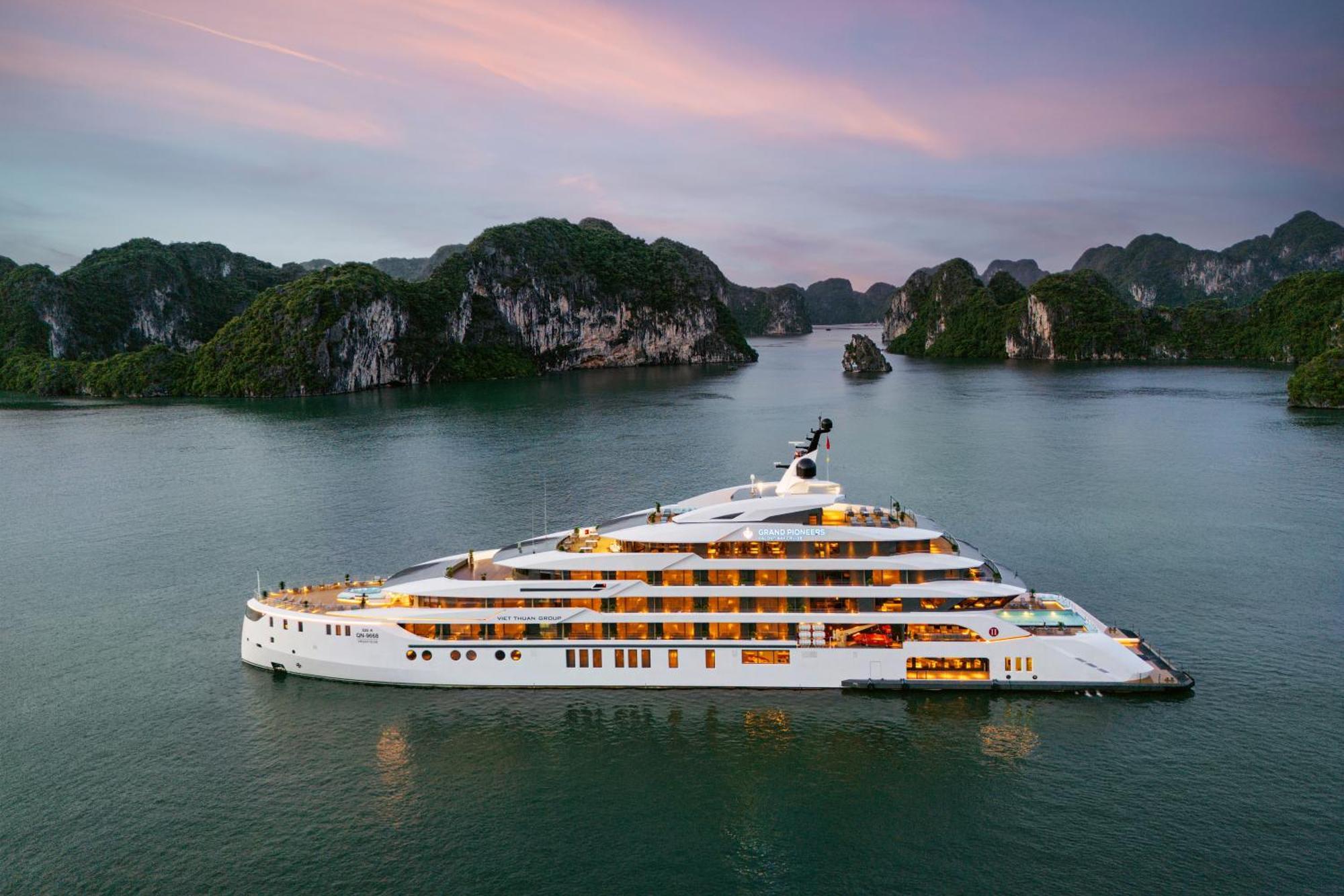 Grand Pioneers Halong Bay Cruise 1 Hotel Ha Long Luaran gambar